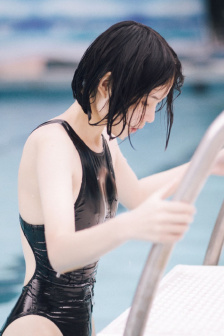 双龙夺珠